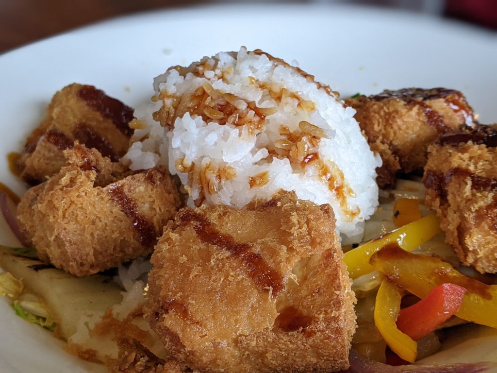 Crispy Glazed Tofu at The Rim in Hawaiian Volcanoes National Park 
Vegan Big Island eats 2021